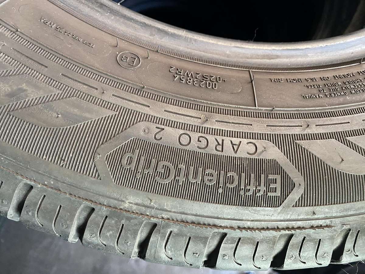 Goodyear Efficient Grip Cargo2, summer 215/65 R16