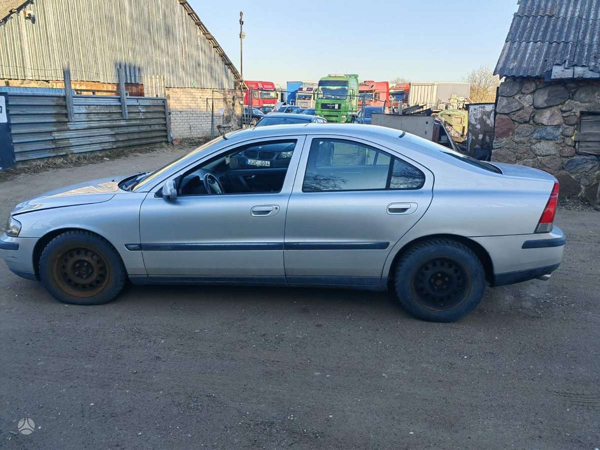 Volvo S60
