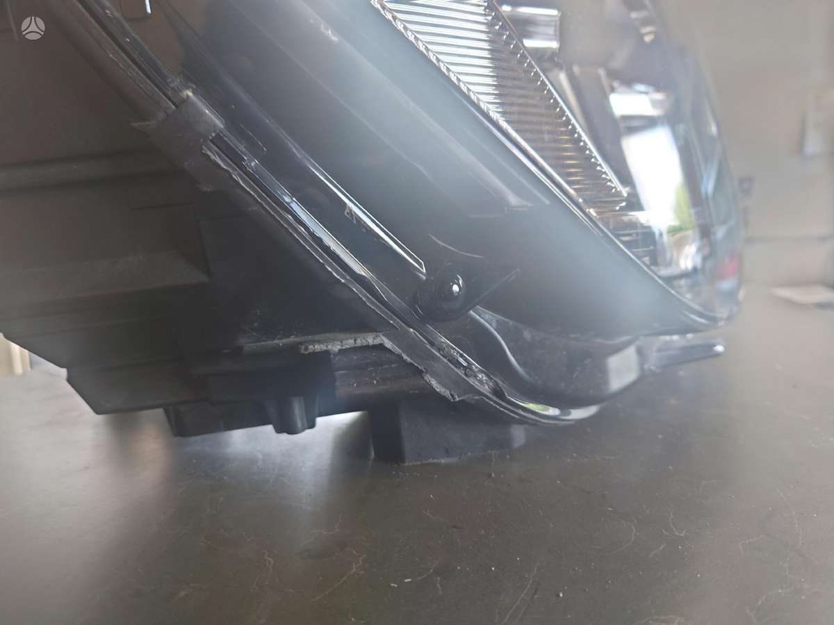 Volkswagen Tiguan lights