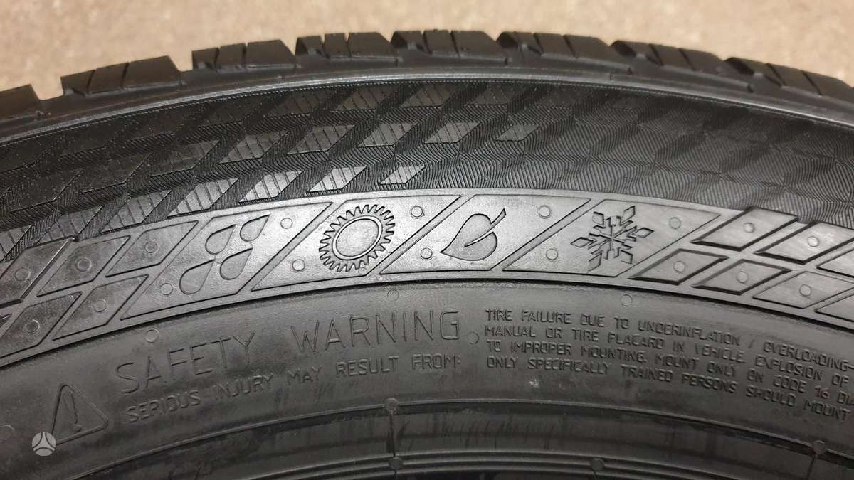 Continental Van Contact A/S apie 9mm, всесезонные 285/55 R16
