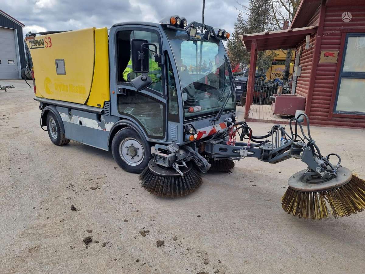 -Kita- BOSCHUNG S-3, roadside maintenance vehicles