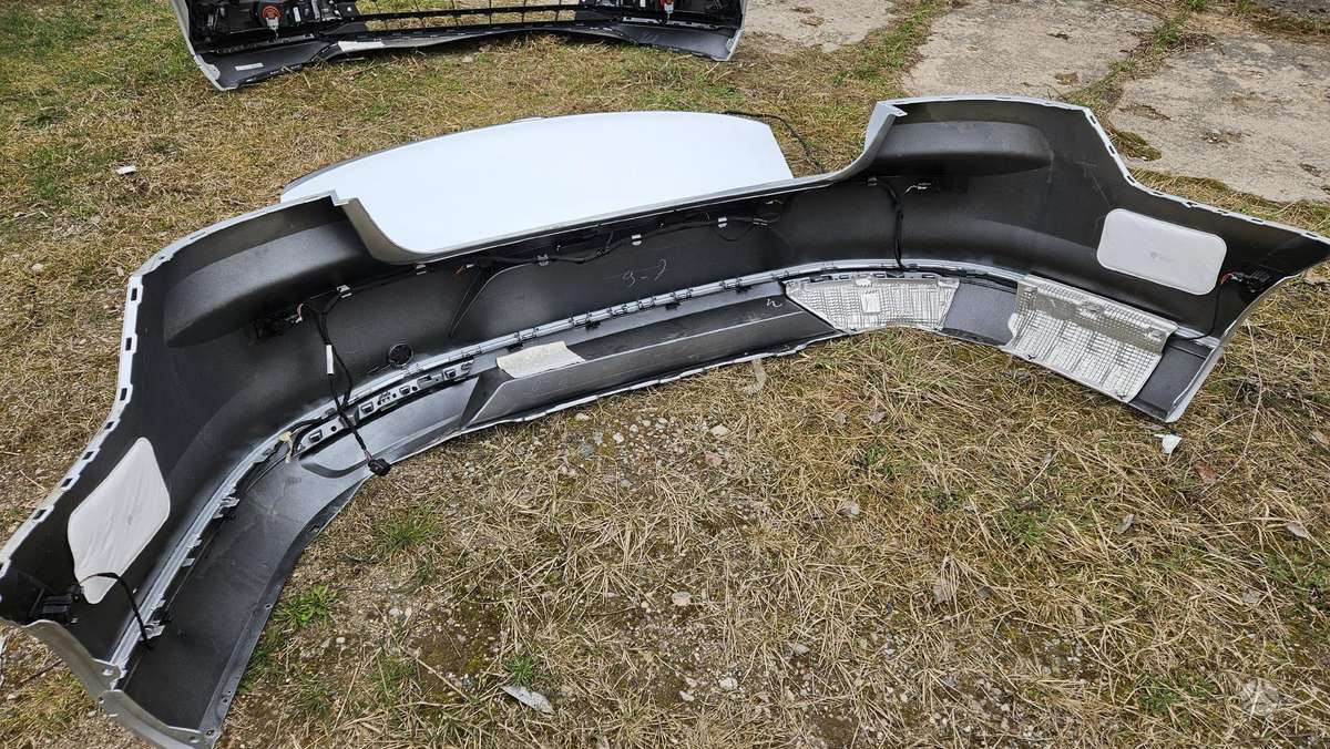 Volkswagen Passat kėbulo dalys