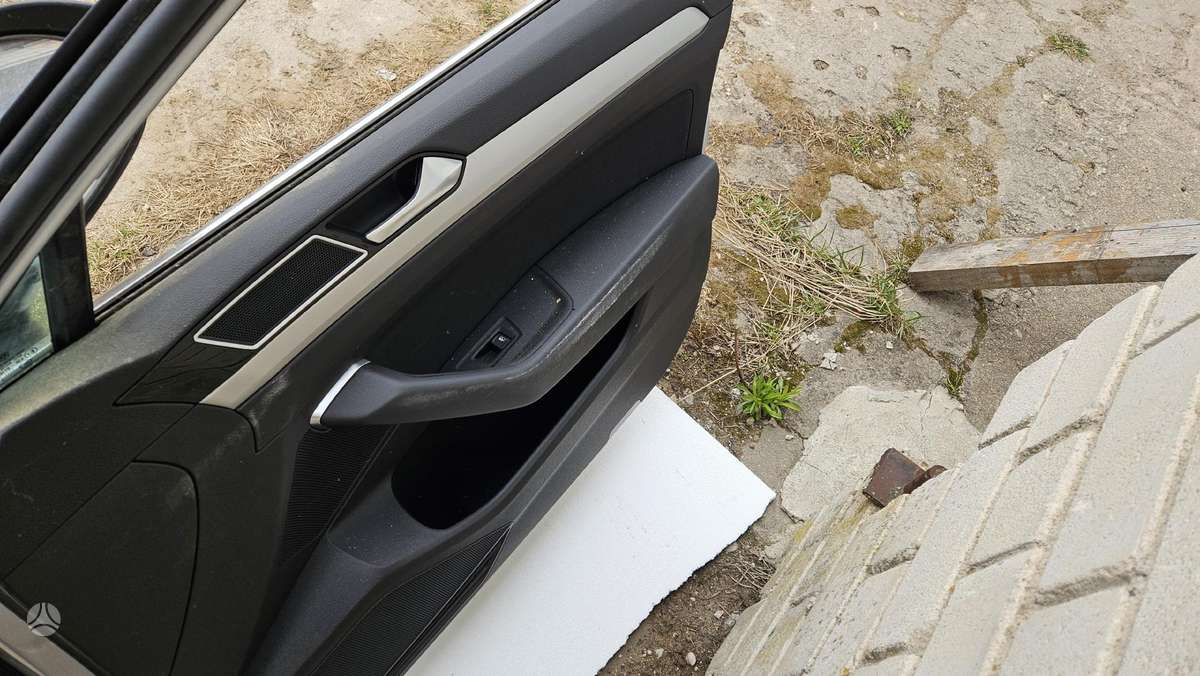 Volkswagen Passat kėbulo dalys