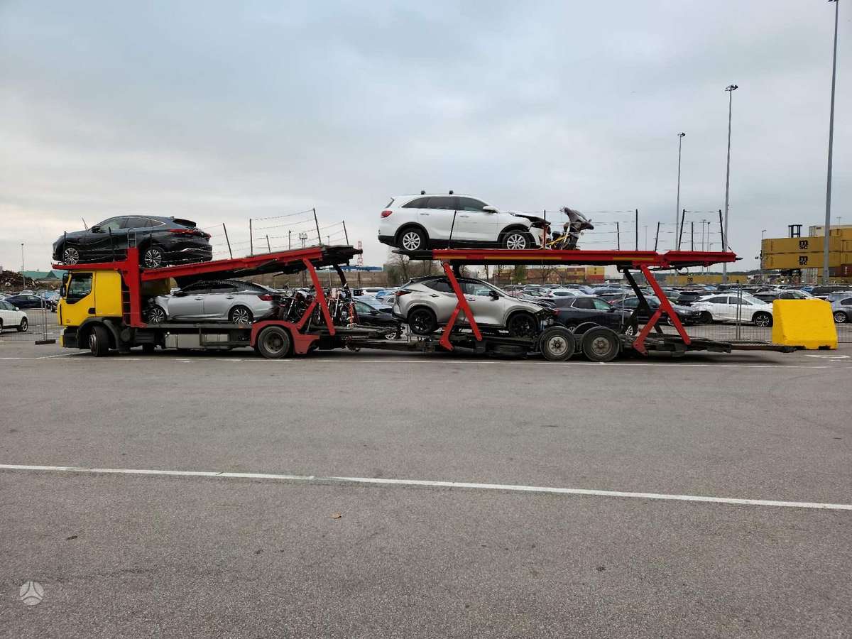 Renault Premium, auto vedēji