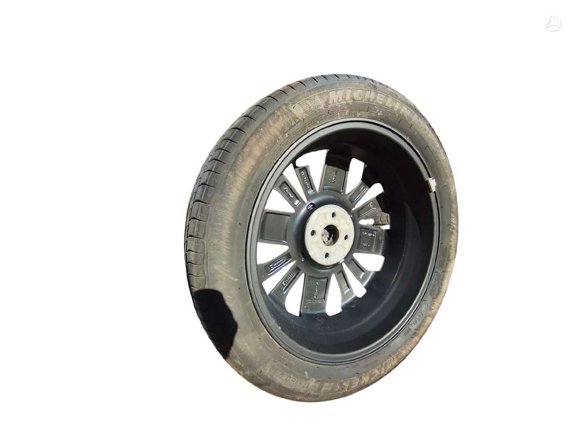 Toyota, lengvojo lydinio, R18