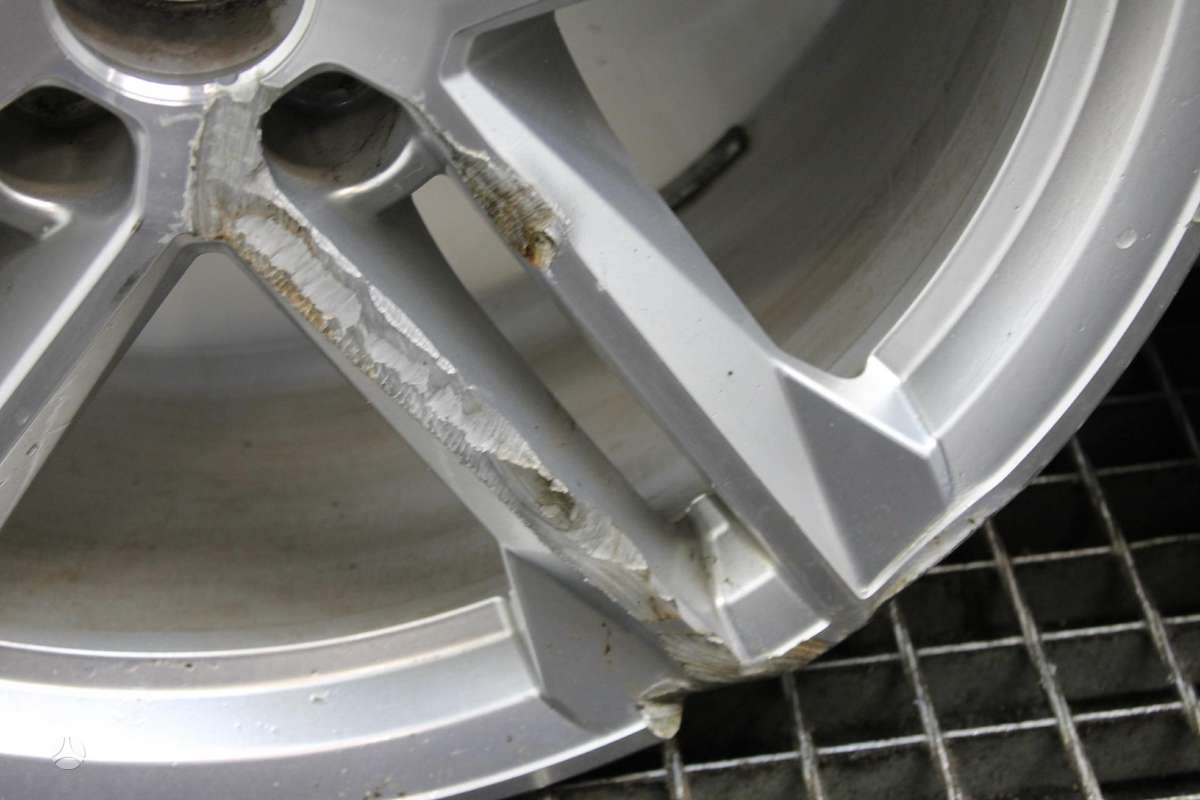 Audi, light alloy, R19