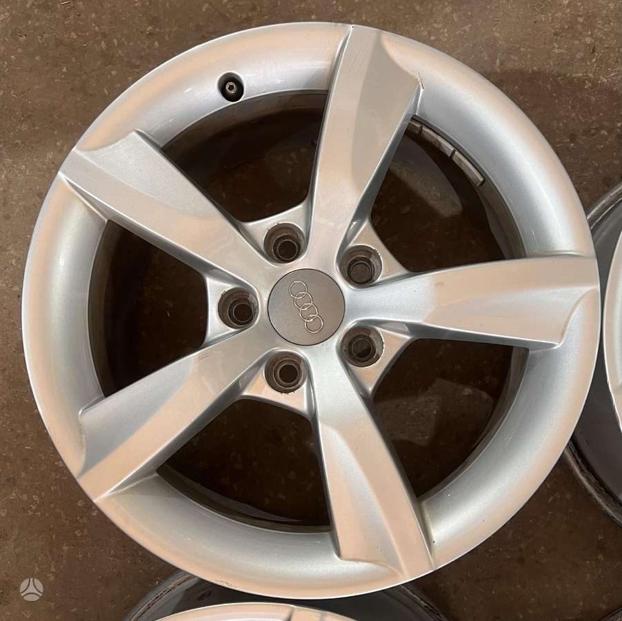 Audi, vieglmetāla, R16
