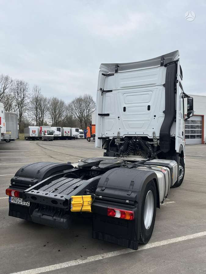 Mercedes-Benz Actros 1845 BigSpace, double sleeper