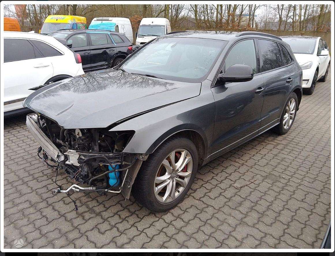 Audi SQ5 по частям. Variklio kodas deha