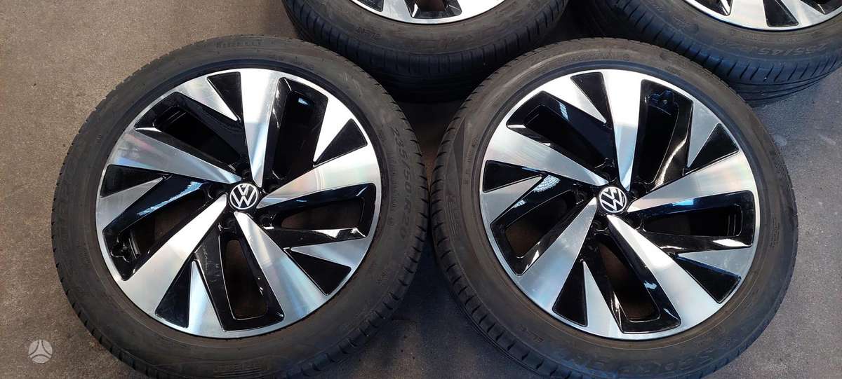 Volkswagen, light alloy, R20