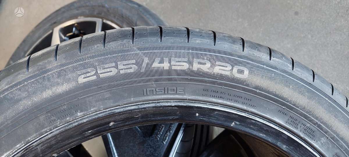 Nokian, summer 255/45 R20