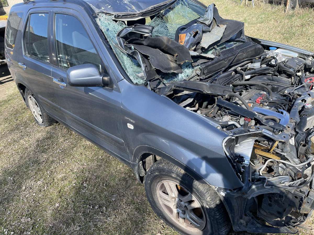 Honda CR-V for parts