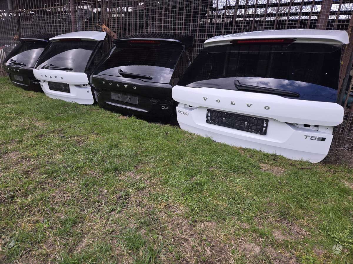 Volvo XC60, Bagažinės dangčiai