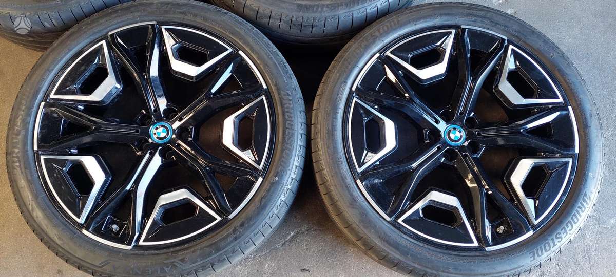 BMW, lengvojo lydinio, R22