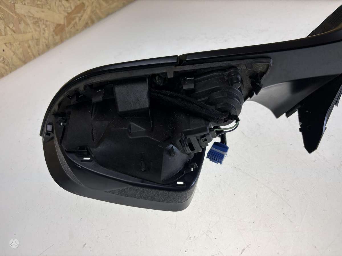 Tesla Model 3 Cen24837