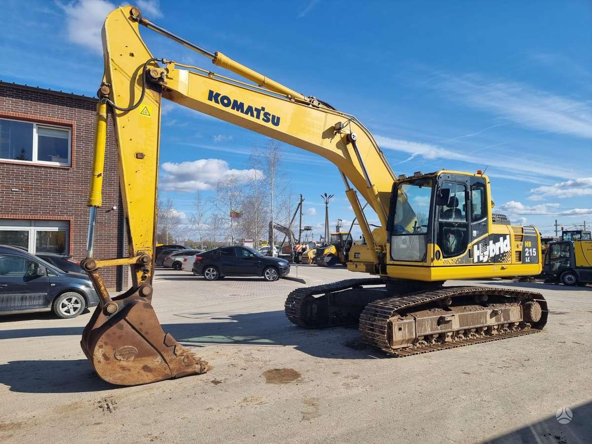 Komatsu HB 215 LC-1 Hybrid, ekskavatoriai