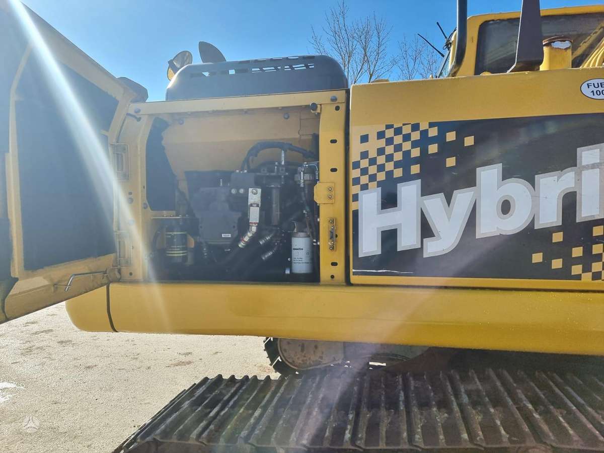 Komatsu HB 215 LC-1 Hybrid, экскаваторы
