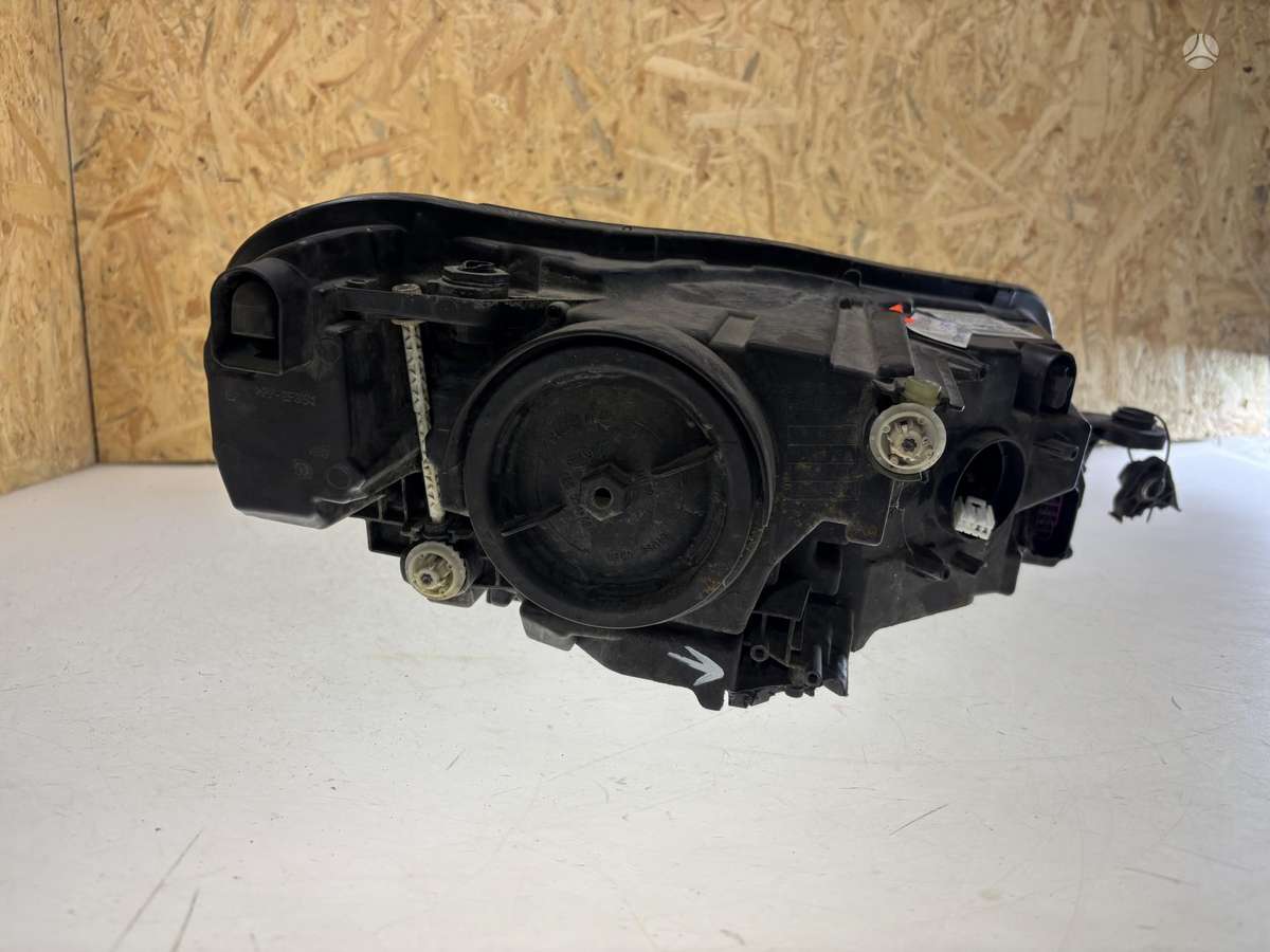 Skoda Superb, 3V1941015A, Cen25192