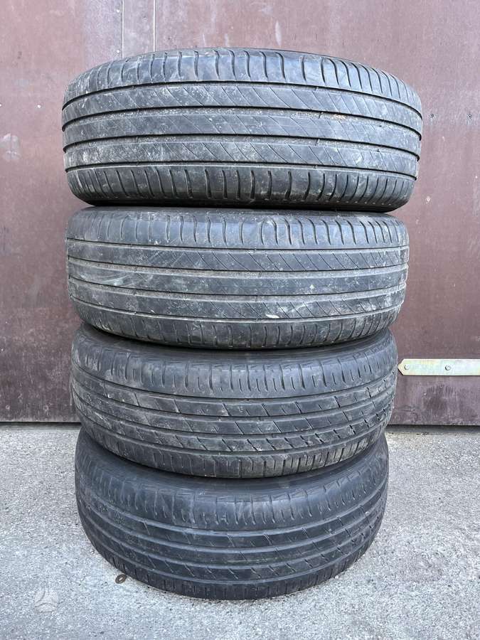 Hyundai, lengvojo lydinio, R15