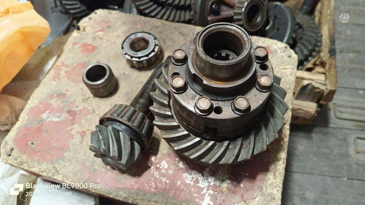UAZ 469 детали двигателя