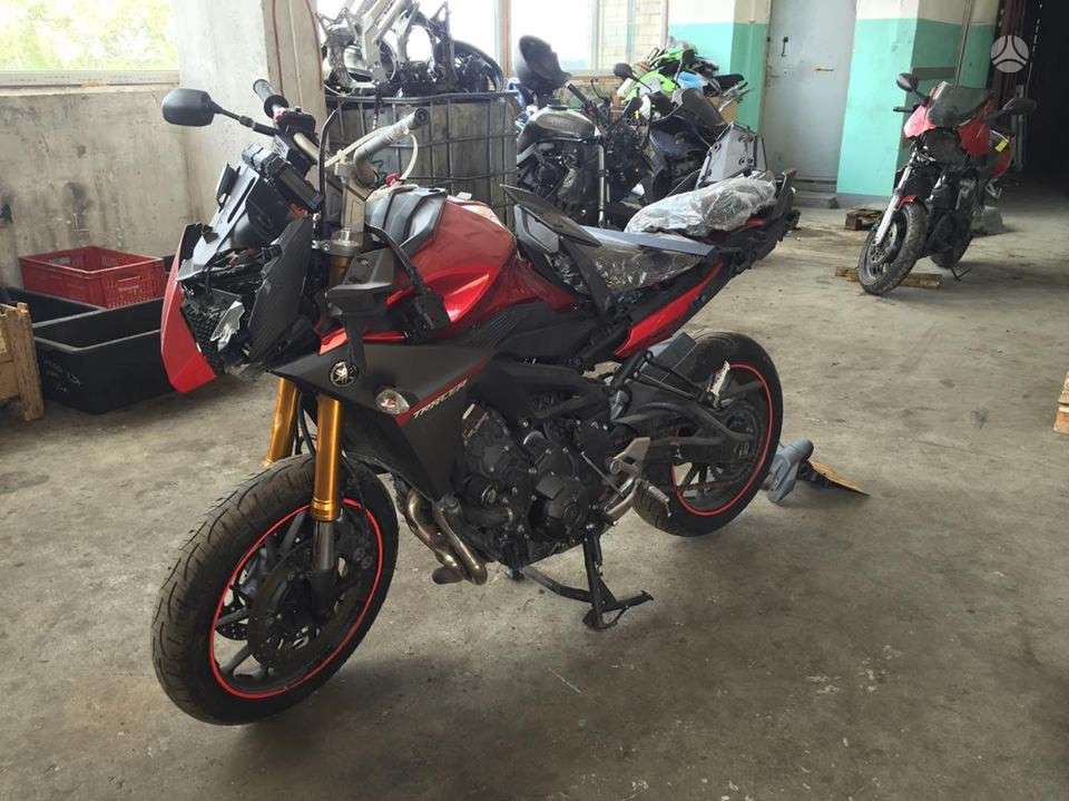 Yamaha MT, touring / sport touring