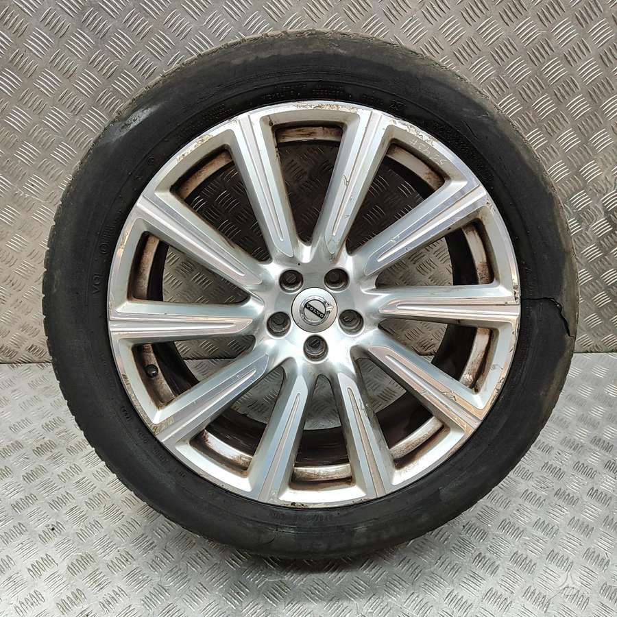 Volvo XC90, lengvojo lydinio, R20