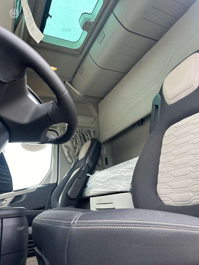 Ford F MAX, vilkikai
