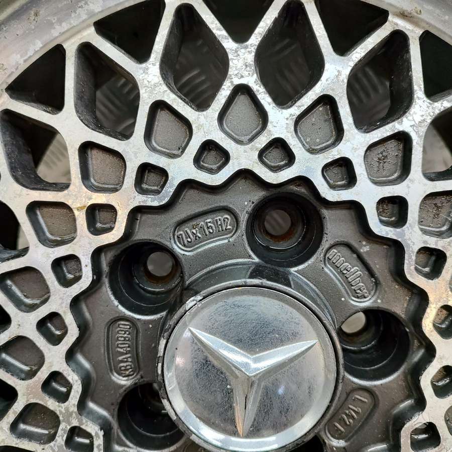 Mercedes-Benz E (w124), light alloy, R15