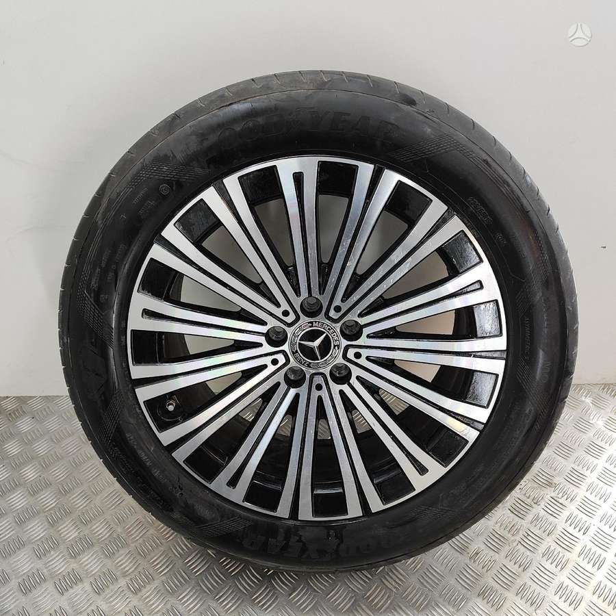 Mercedes-Benz EQS, light alloy, R19