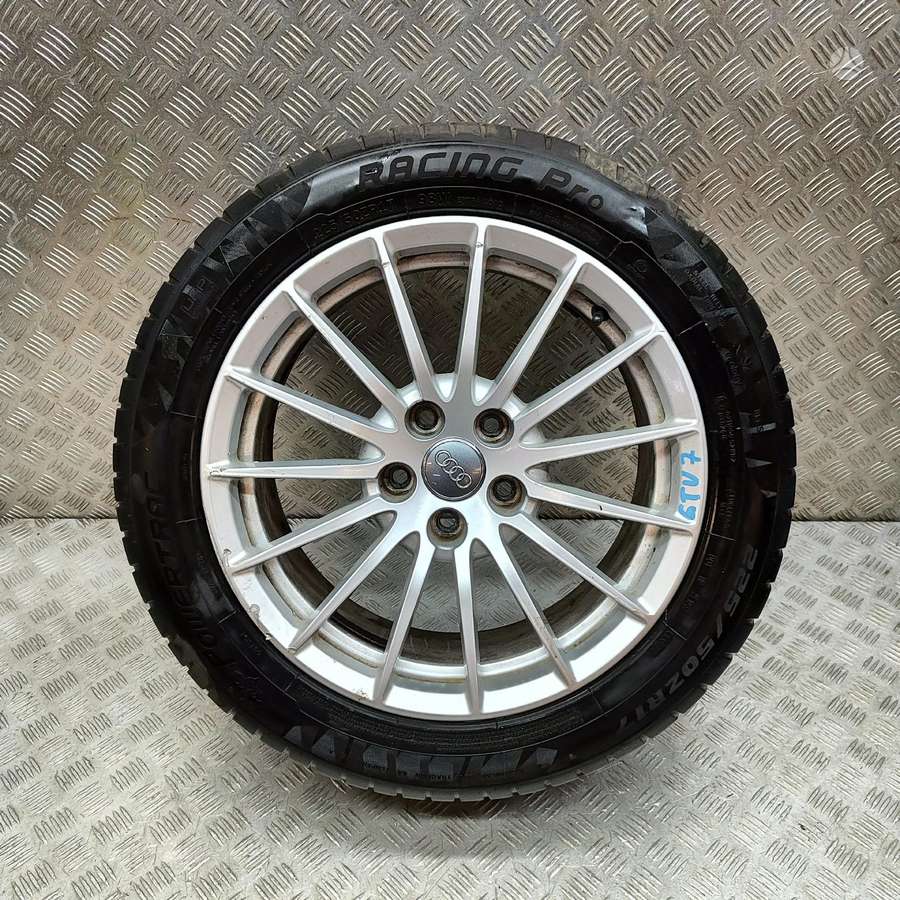Audi A5, lengvojo lydinio, R17