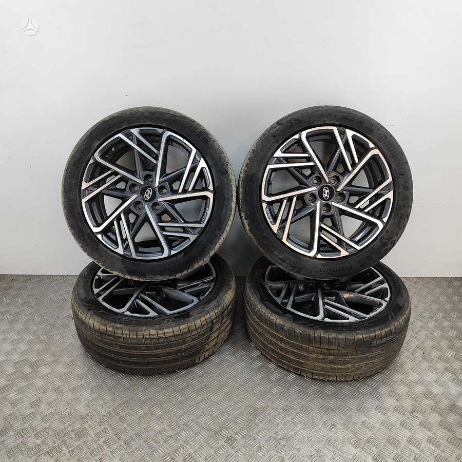Hyundai Kona, light alloy, R18