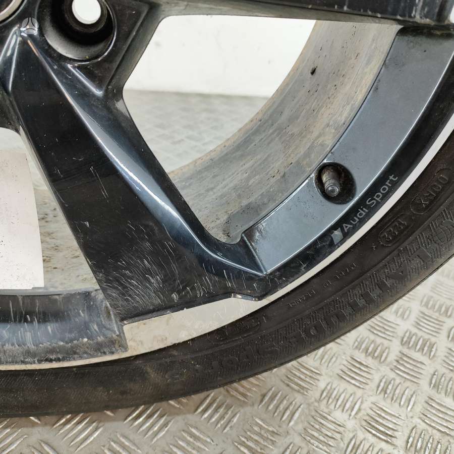 Audi Q5, lengvojo lydinio, R20