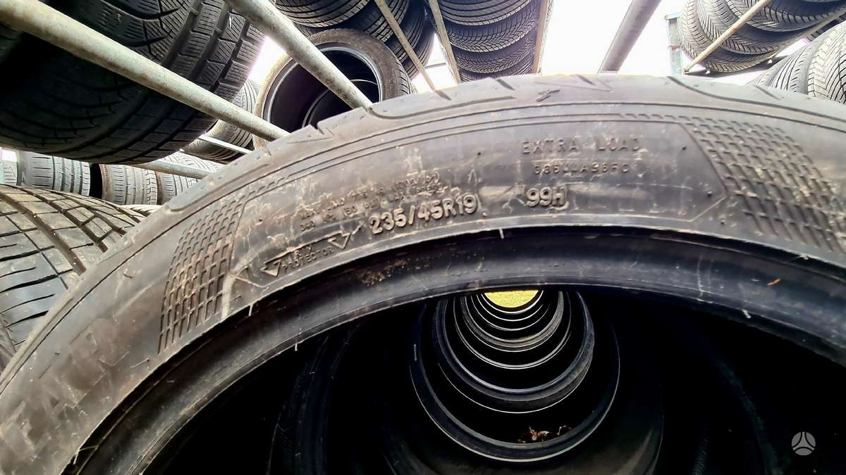 Goodyear, vasarinės 235/45 R19