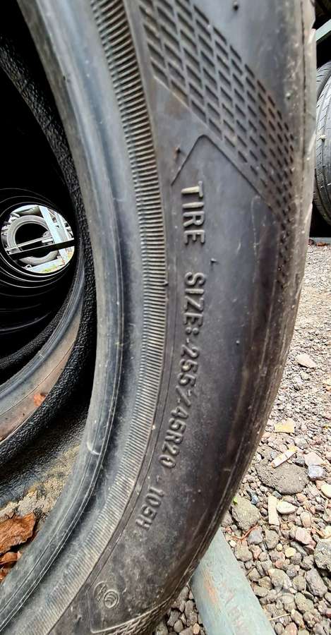 Goodyear, летние 255/45 R20