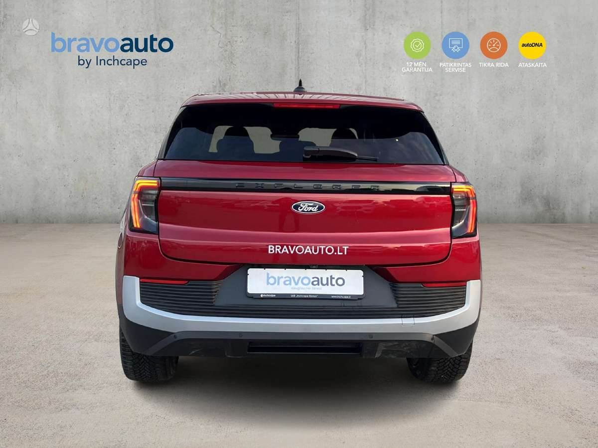 Ford Explorer, 79 kWh, off-road / crossover