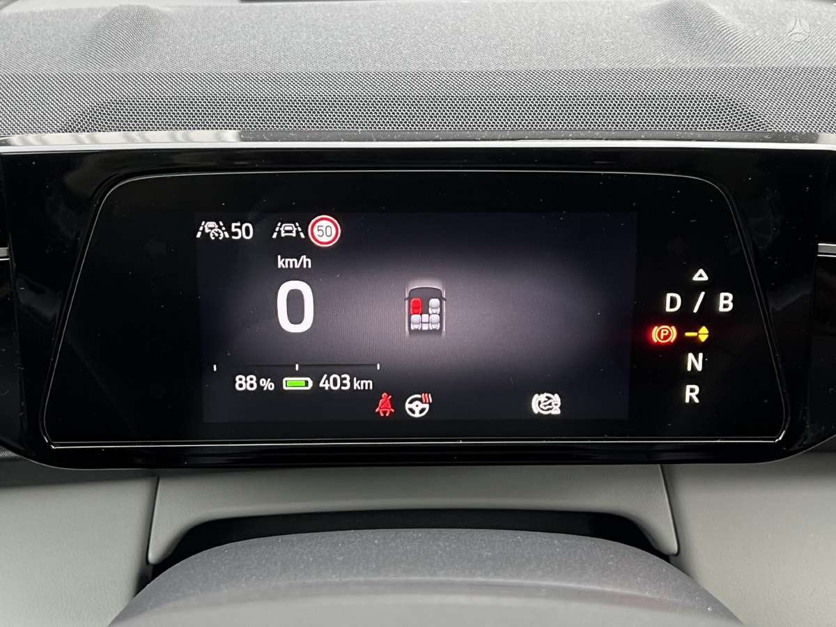 Ford Explorer, 79 kWh, off-road / crossover
