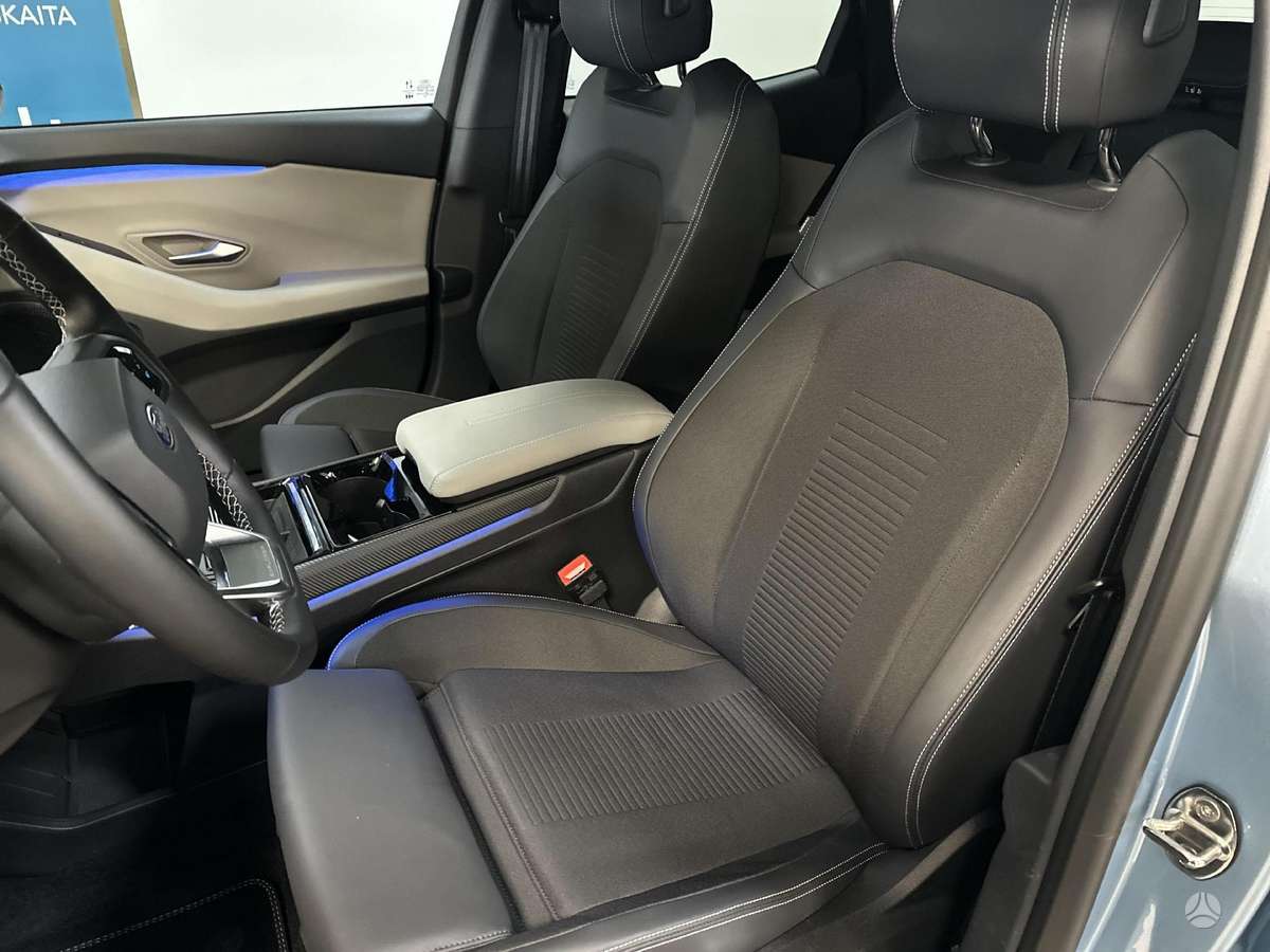 Ford Explorer, Внедорожник / Кроссовер