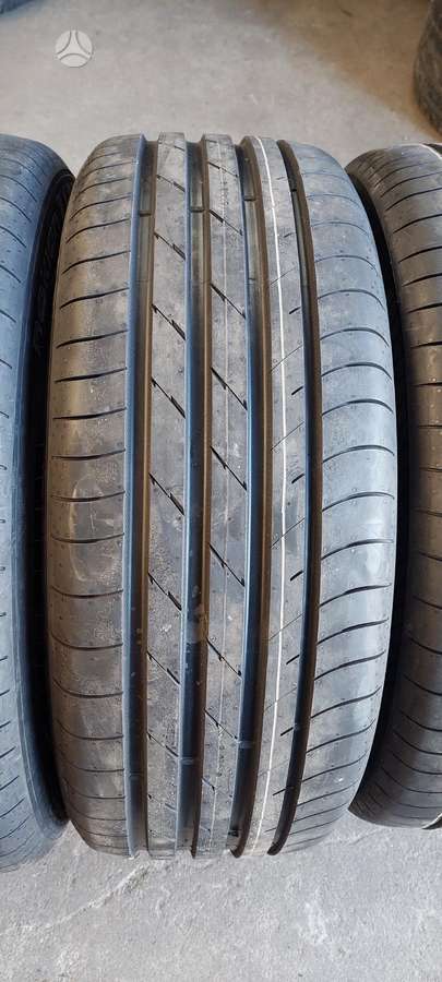 Nokian, летние 235/50 R20