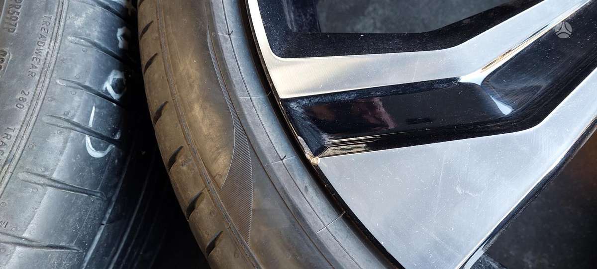 Volvo, light alloy, R22