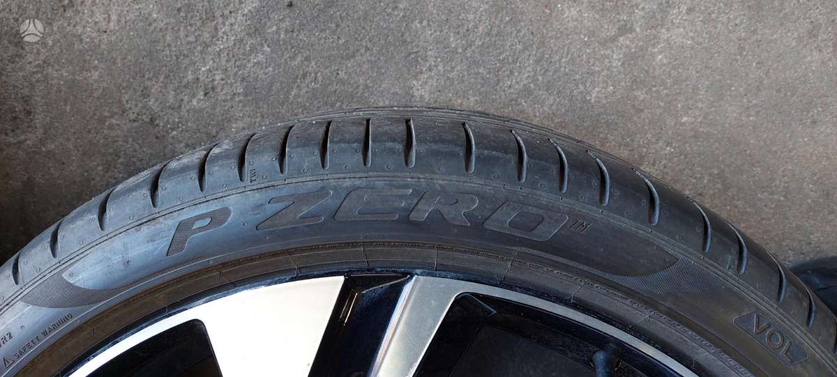 Volvo, light alloy, R22