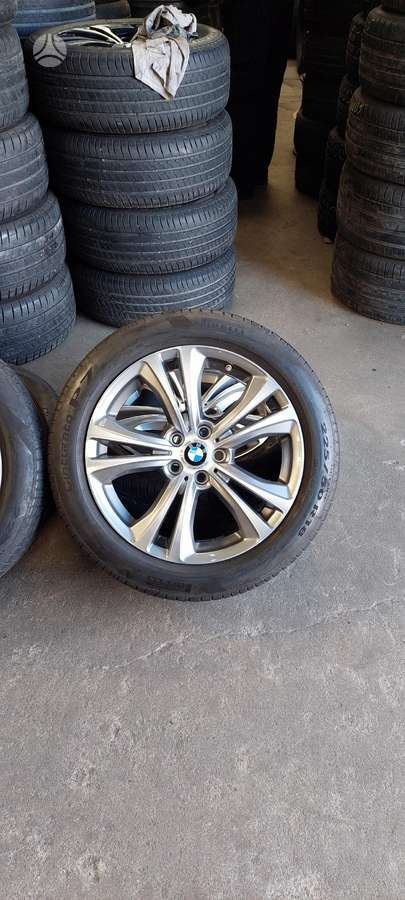 BMW, lengvojo lydinio, R18