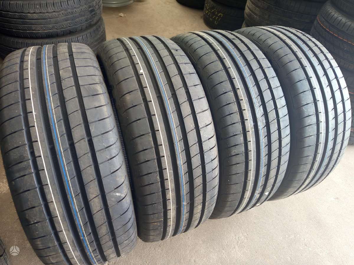 Goodyear, летние 225/45 R18