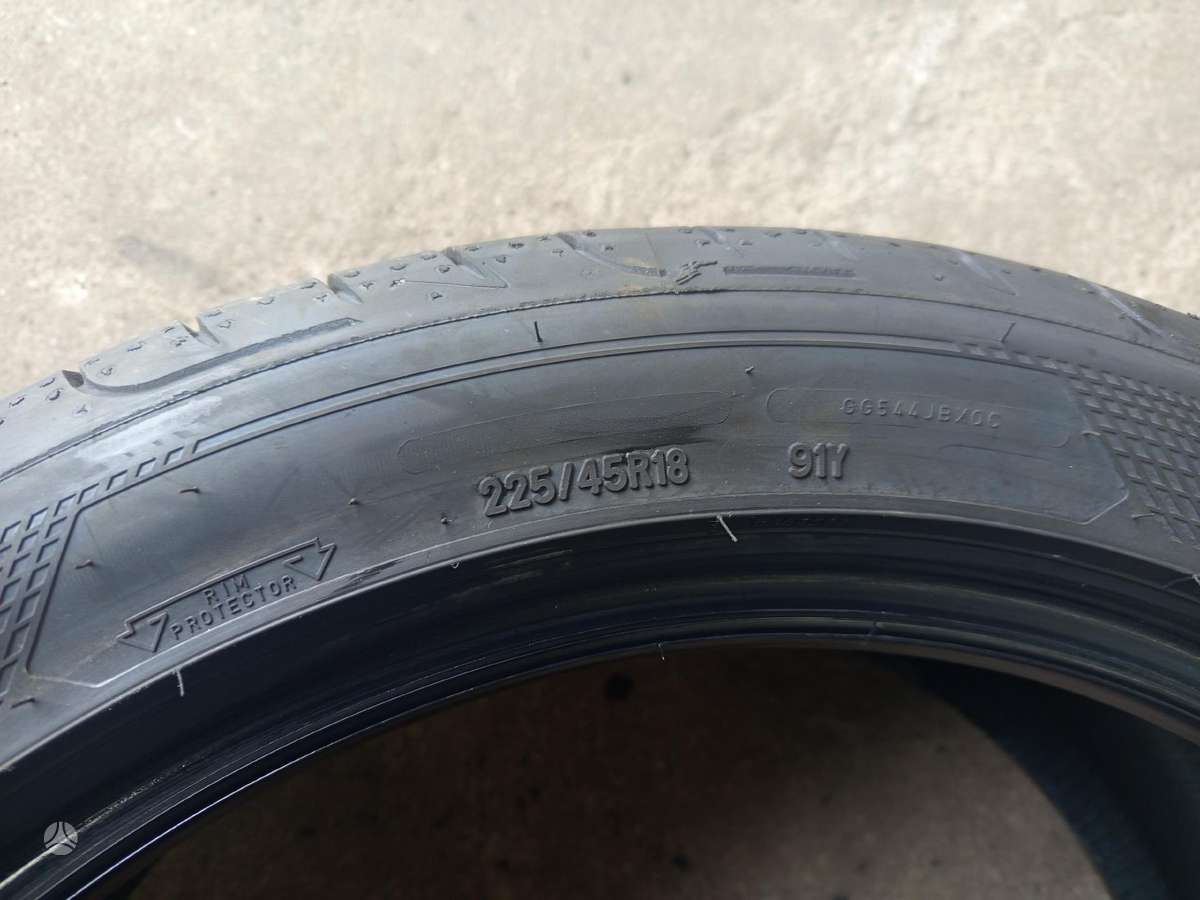 Goodyear, летние 225/45 R18