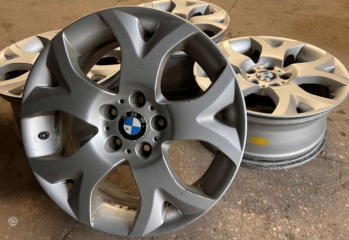 BMW, lengvojo lydinio, R18