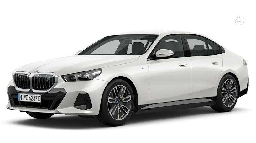 BMW i5 по частям. Bmw g60 i5 dalys