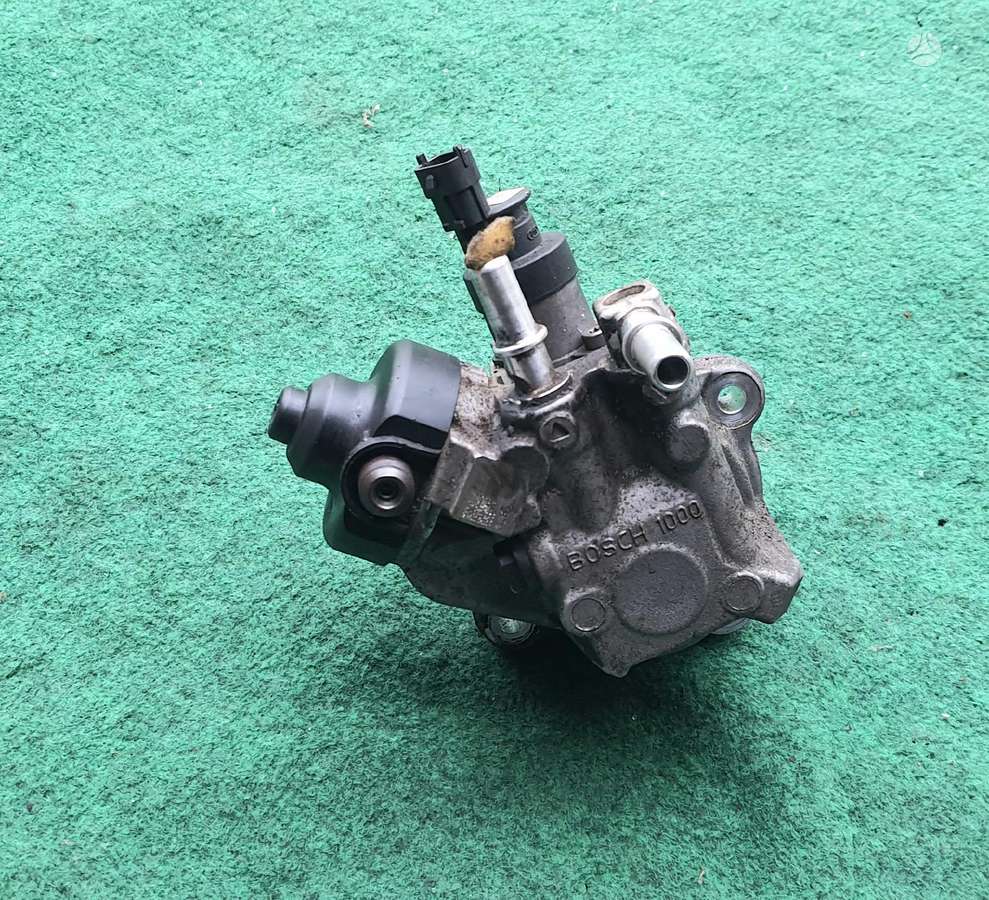Hyundai i40, 33800-2a610