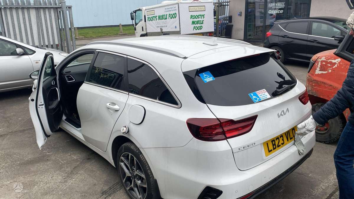 Kia Ceed for parts