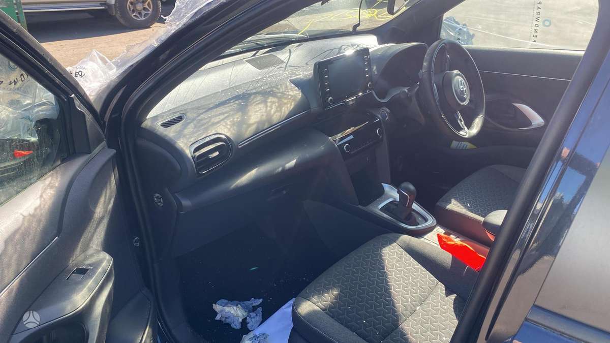 Toyota Yaris Cross dalimis