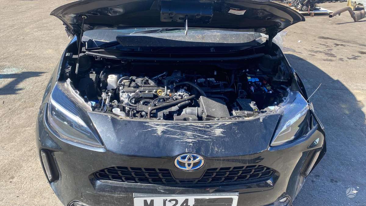 Toyota Yaris Cross dalimis