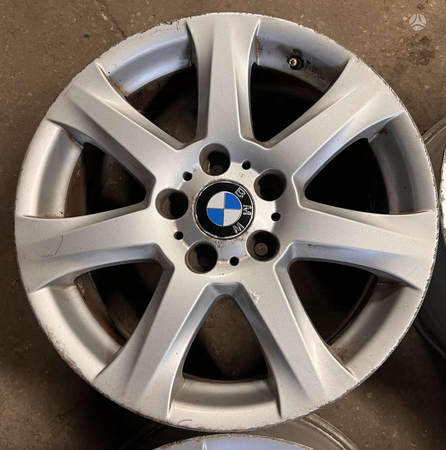 BMW, lengvojo lydinio, R17